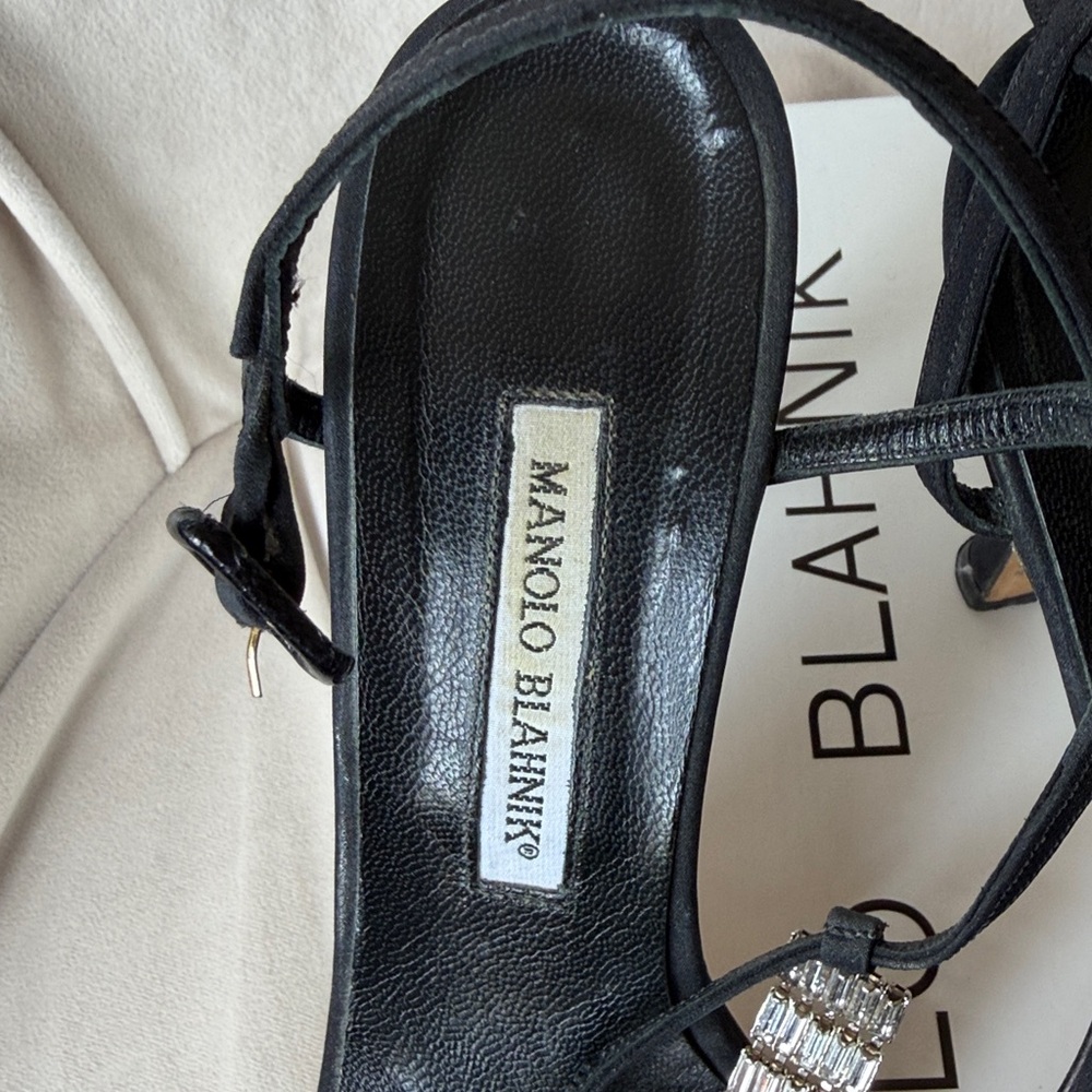MANOLO BLAHNIK Vintage Black Crystal-Column T-Strap Sandal Size 38.5 8.5 - Picture 3 of 10